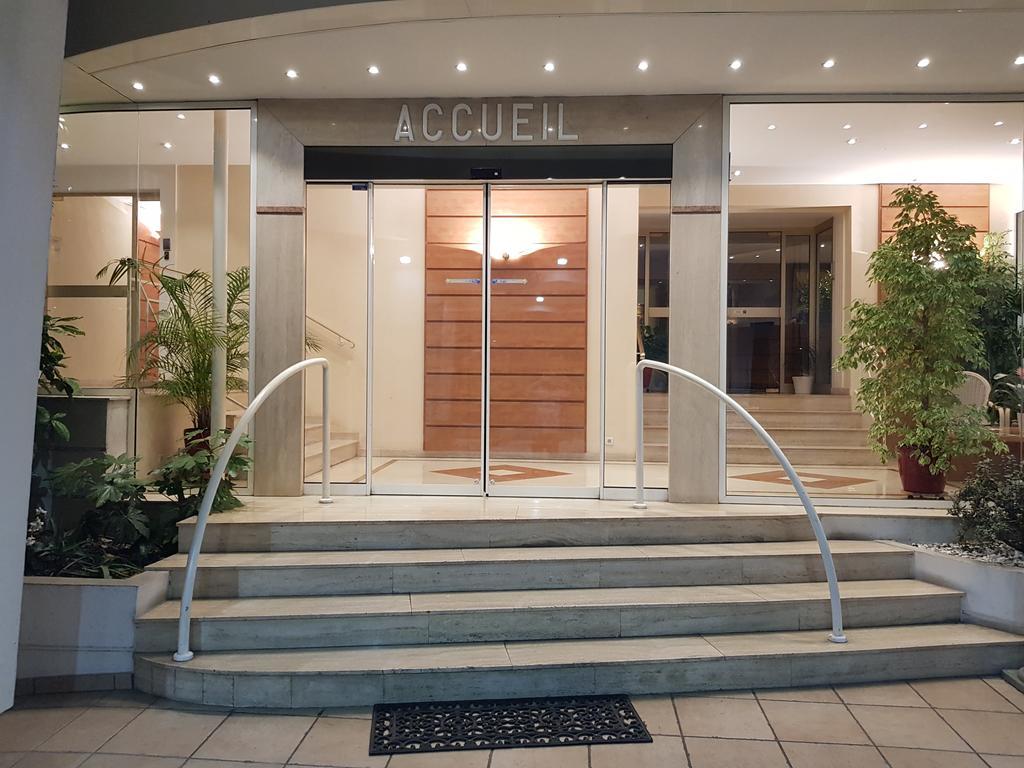 Apartments At Commodoro Villeneuve-Loubet Εξωτερικό φωτογραφία